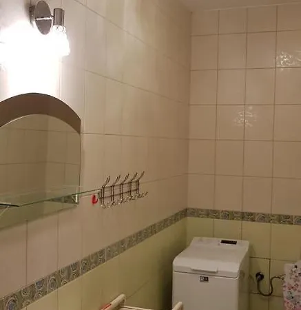 Wynajem Pokoi Barka Zdzislaw Barbuzynski Hostel Orunia