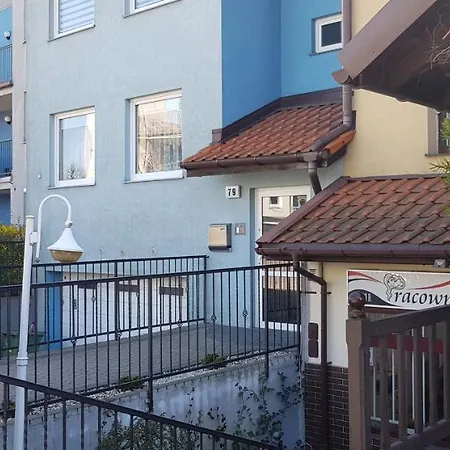 Wynajem Pokoi Barka Zdzislaw Barbuzynski Hostel Orunia