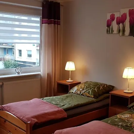 Hostel Wynajem Pokoi Barka Zdzislaw Barbuzynski *