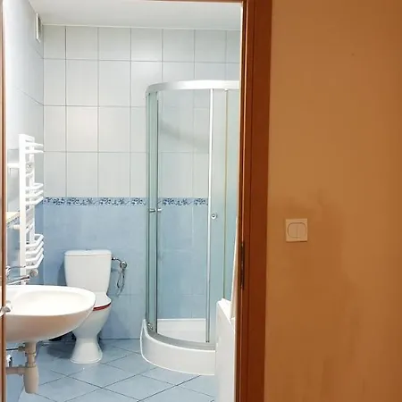 Wynajem Pokoi Barka Zdzislaw Barbuzynski Hostel *