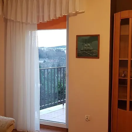 Wynajem Pokoi Barka Zdzislaw Barbuzynski Hostel *